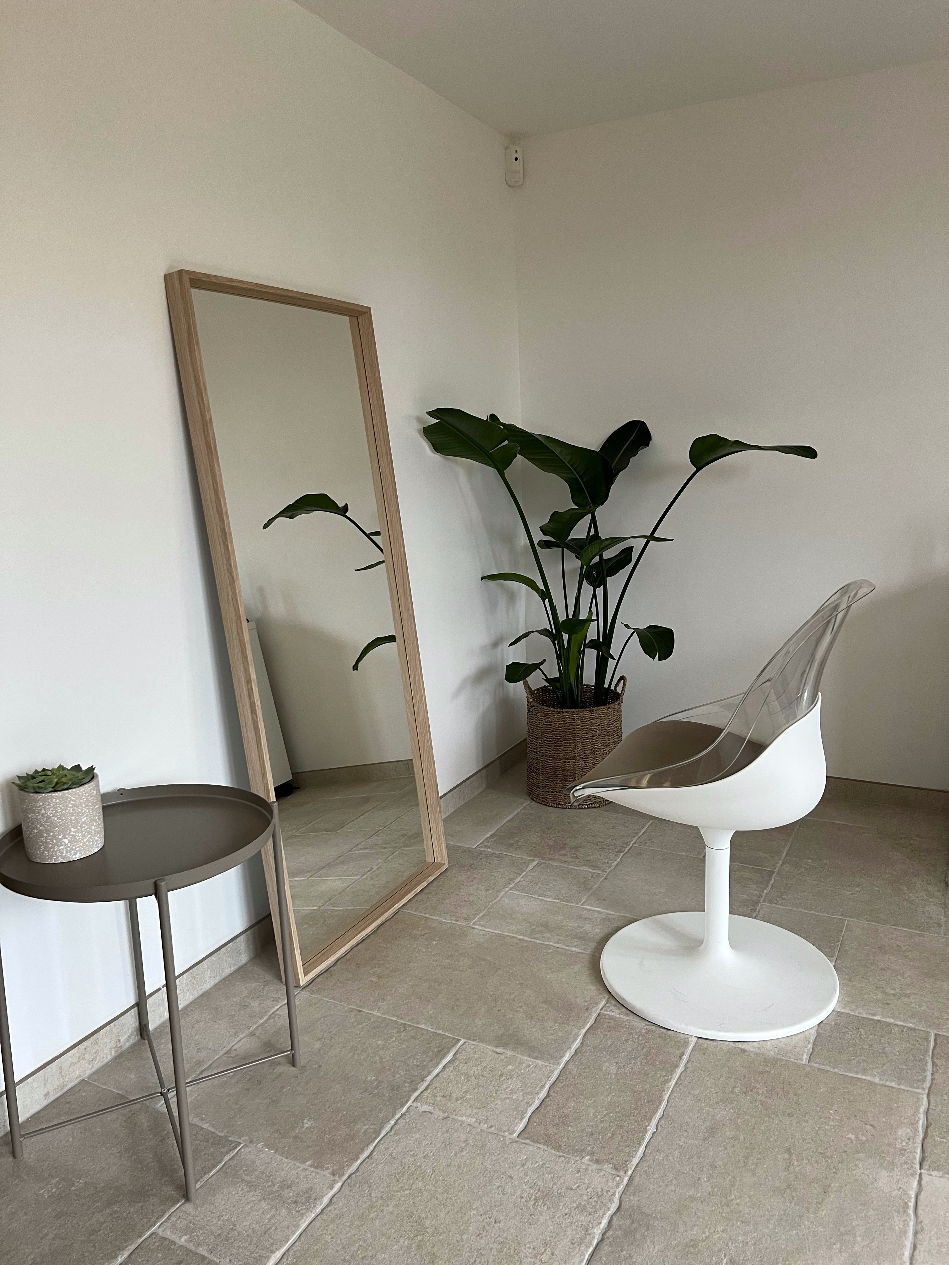 Carrelage Facile à Entretenir : Les Meilleurs Choix pour Votre Maison !